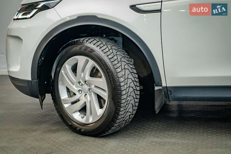 Внедорожник / Кроссовер Land Rover Discovery Sport 2019 в Киеве