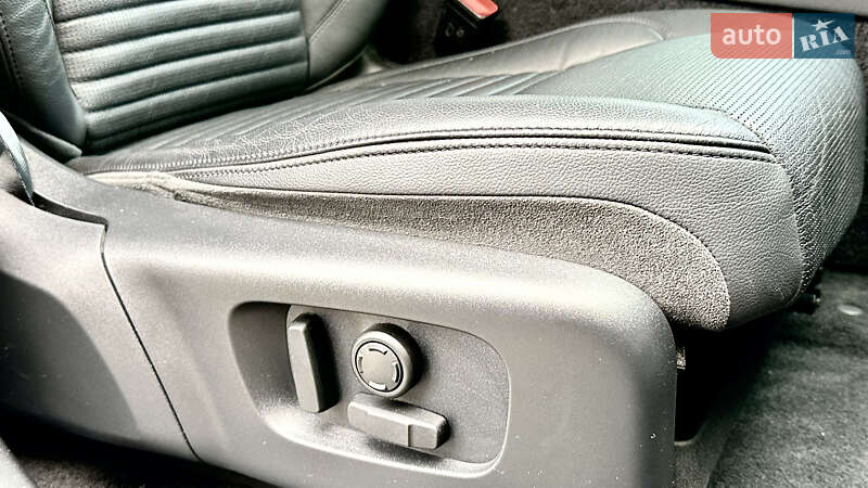 Внедорожник / Кроссовер Land Rover Discovery Sport 2019 в Запорожье фото 39 Внедорожник / Кроссовер Land Rover Discovery Sport 2019 в Запорожье