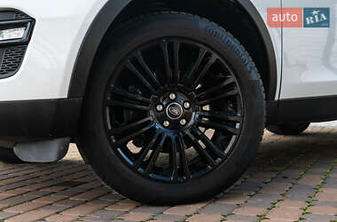 Позашляховик / Кросовер Land Rover Discovery Sport 2015 в  фото 12 Позашляховик / Кросовер Land Rover Discovery Sport 2015 в