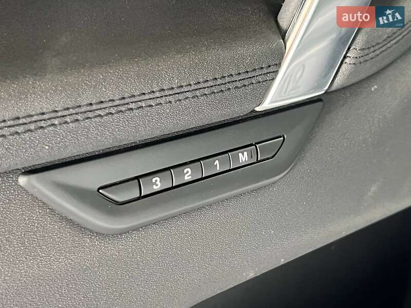 Позашляховик / Кросовер Land Rover Discovery Sport 2023 в Одесі фото 13 Позашляховик / Кросовер Land Rover Discovery Sport 2023 в Одесі