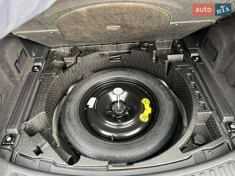 Внедорожник / Кроссовер Land Rover Discovery Sport 2020 в Житомире фото 26 Внедорожник / Кроссовер Land Rover Discovery Sport 2020 в Житомире
