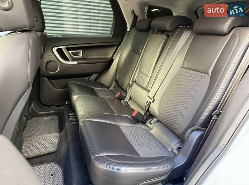 Позашляховик / Кросовер Land Rover Discovery Sport 2019 в Києві