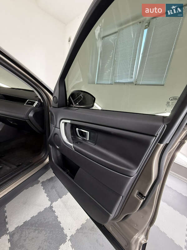 Внедорожник / Кроссовер Land Rover Discovery Sport 2015 в Трускавце фото 33 Внедорожник / Кроссовер Land Rover Discovery Sport 2015 в Трускавце