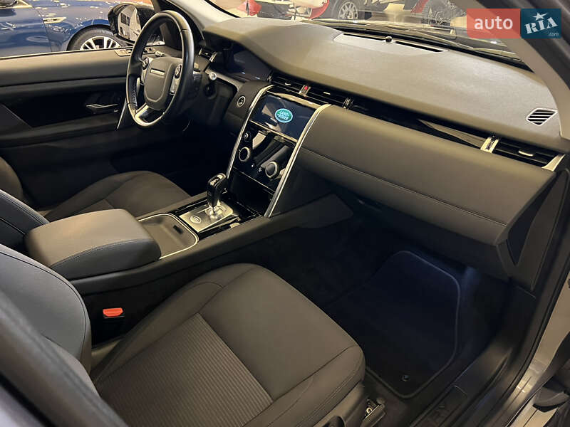 Внедорожник / Кроссовер Land Rover Discovery Sport 2020 в Киеве