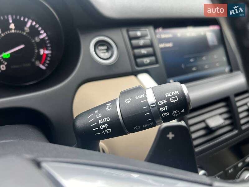 Внедорожник / Кроссовер Land Rover Discovery Sport 2015 в Полтаве