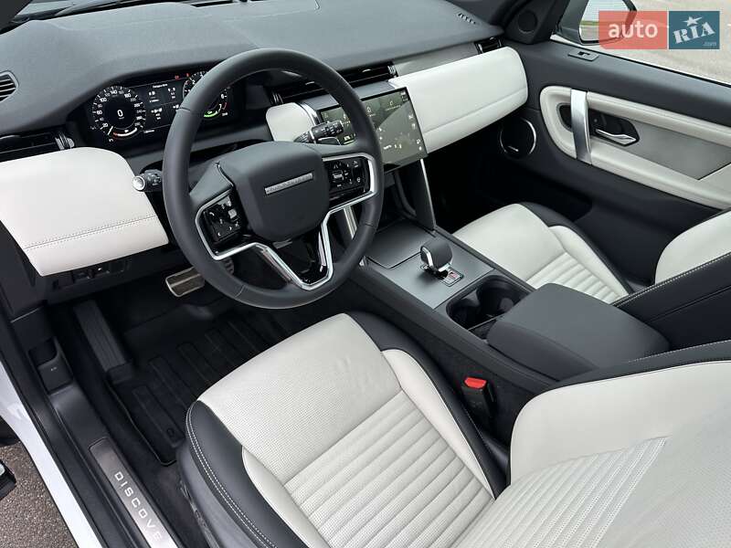 Внедорожник / Кроссовер Land Rover Discovery Sport 2023 в Киеве