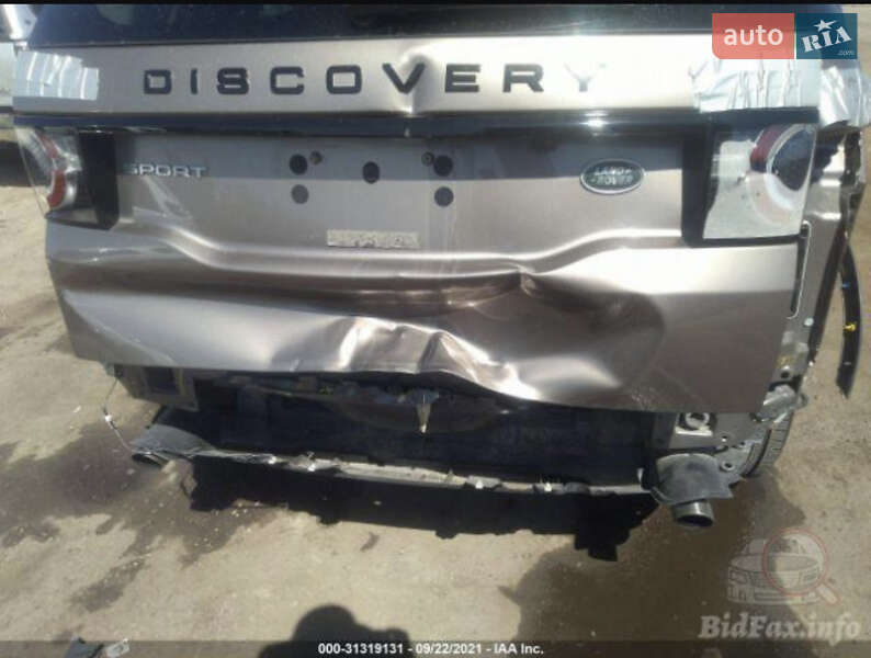 Внедорожник / Кроссовер Land Rover Discovery Sport 2016 в Броварах