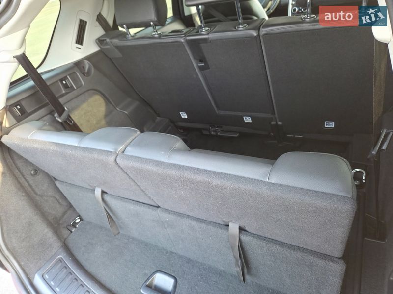 Внедорожник / Кроссовер Land Rover Discovery Sport 2017 в Киеве фото 23 Внедорожник / Кроссовер Land Rover Discovery Sport 2017 в Киеве