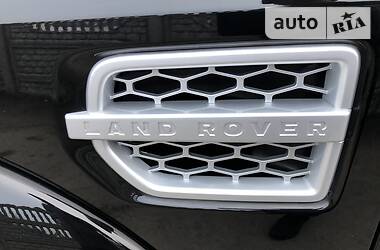 Позашляховик / Кросовер Land Rover Discovery 2011 в 