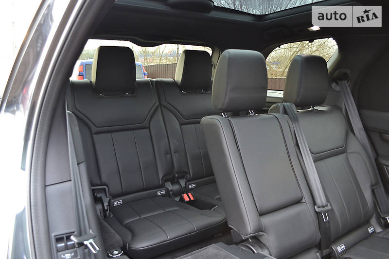 Позашляховик / Кросовер Land Rover Discovery 2018 в Києві
