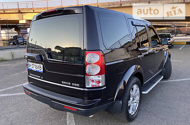 Позашляховик / Кросовер Land Rover Discovery 2012 в 