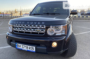 Позашляховик / Кросовер Land Rover Discovery 2012 в 
