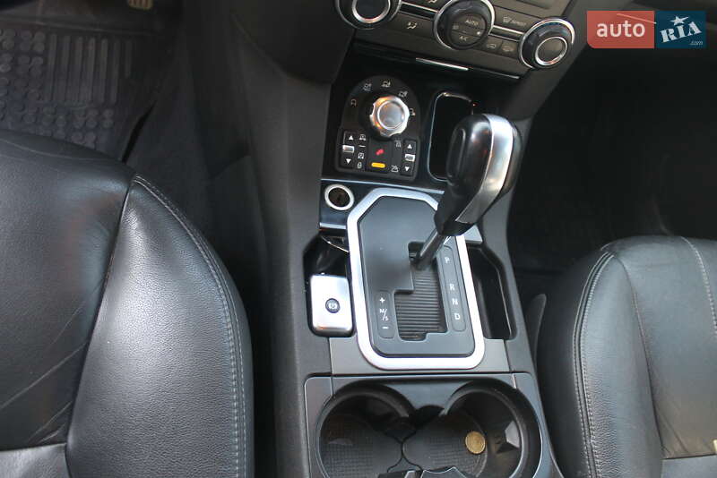 Внедорожник / Кроссовер Land Rover Discovery 2010 в Калуше