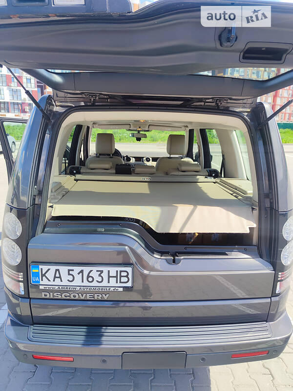 Позашляховик / Кросовер Land Rover Discovery 2016 в Києві