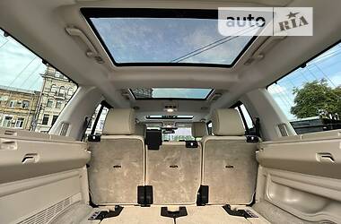 Внедорожник / Кроссовер Land Rover Discovery 2015 в Киеве