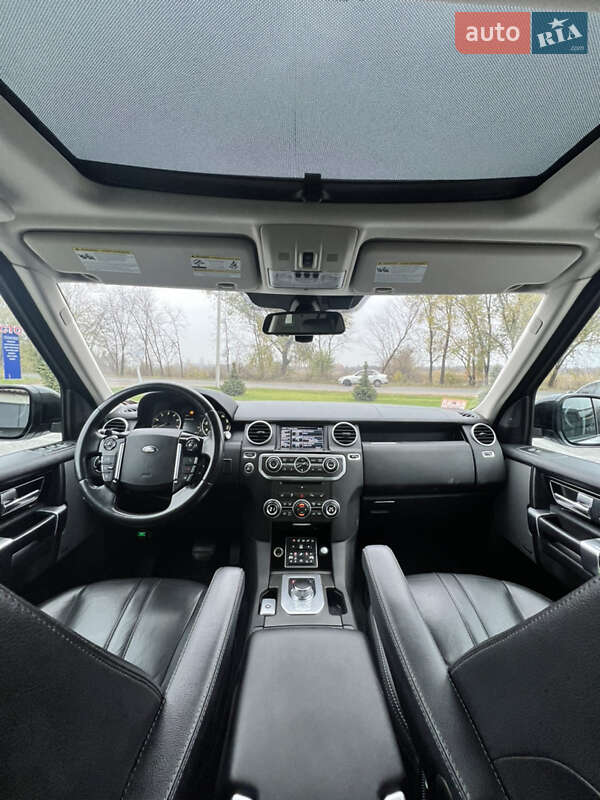 Внедорожник / Кроссовер Land Rover Discovery 2015 в Киеве