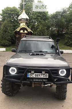 Позашляховик / Кросовер Land Rover Discovery 1992 в Львові