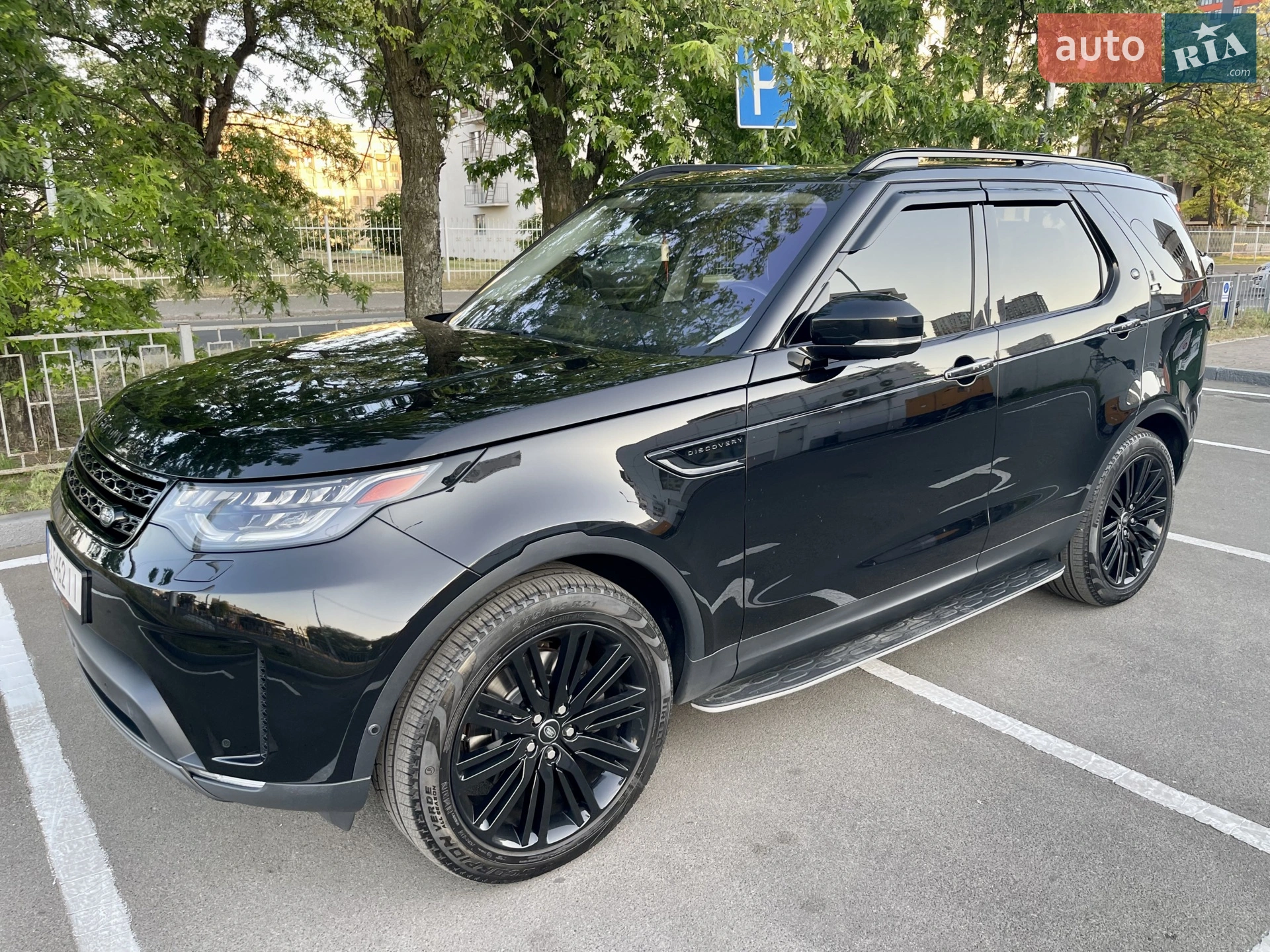 2017 Land Rover Discovery - мініатюра 6