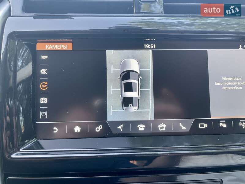 Внедорожник / Кроссовер Land Rover Discovery 2017 в Киеве