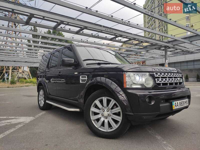 Land Rover Discovery 2013