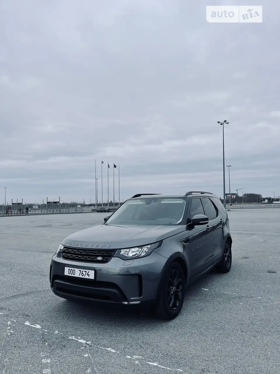 2017 Land Rover Discovery - мініатюра 11