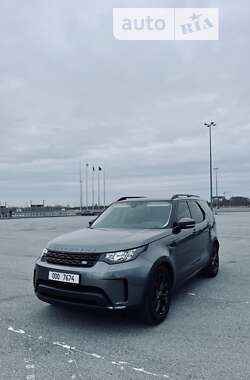 Позашляховик / Кросовер Land Rover Discovery 2017 в 