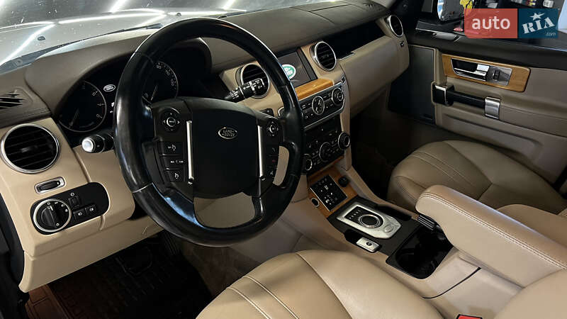 Позашляховик / Кросовер Land Rover Discovery 2014 в Бучачі