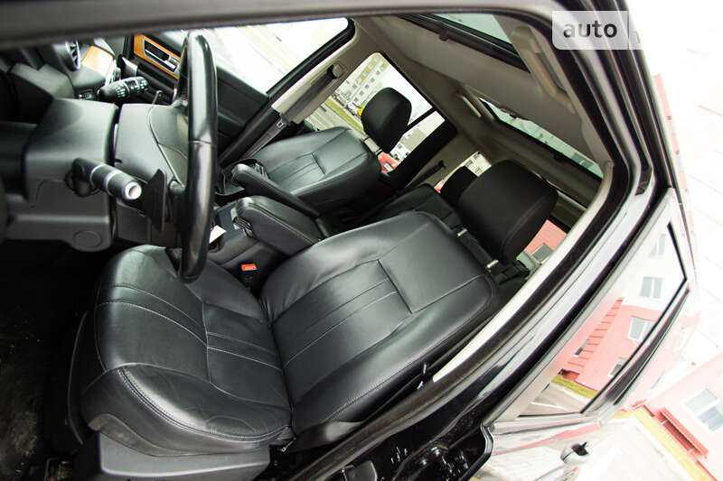 Внедорожник / Кроссовер Land Rover Discovery 2015 в Виннице фото 25 Внедорожник / Кроссовер Land Rover Discovery 2015 в Виннице