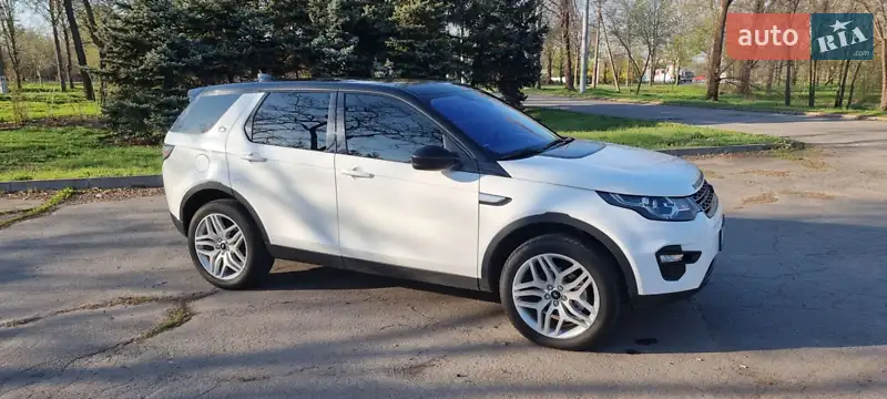 Land Rover Discovery 2016