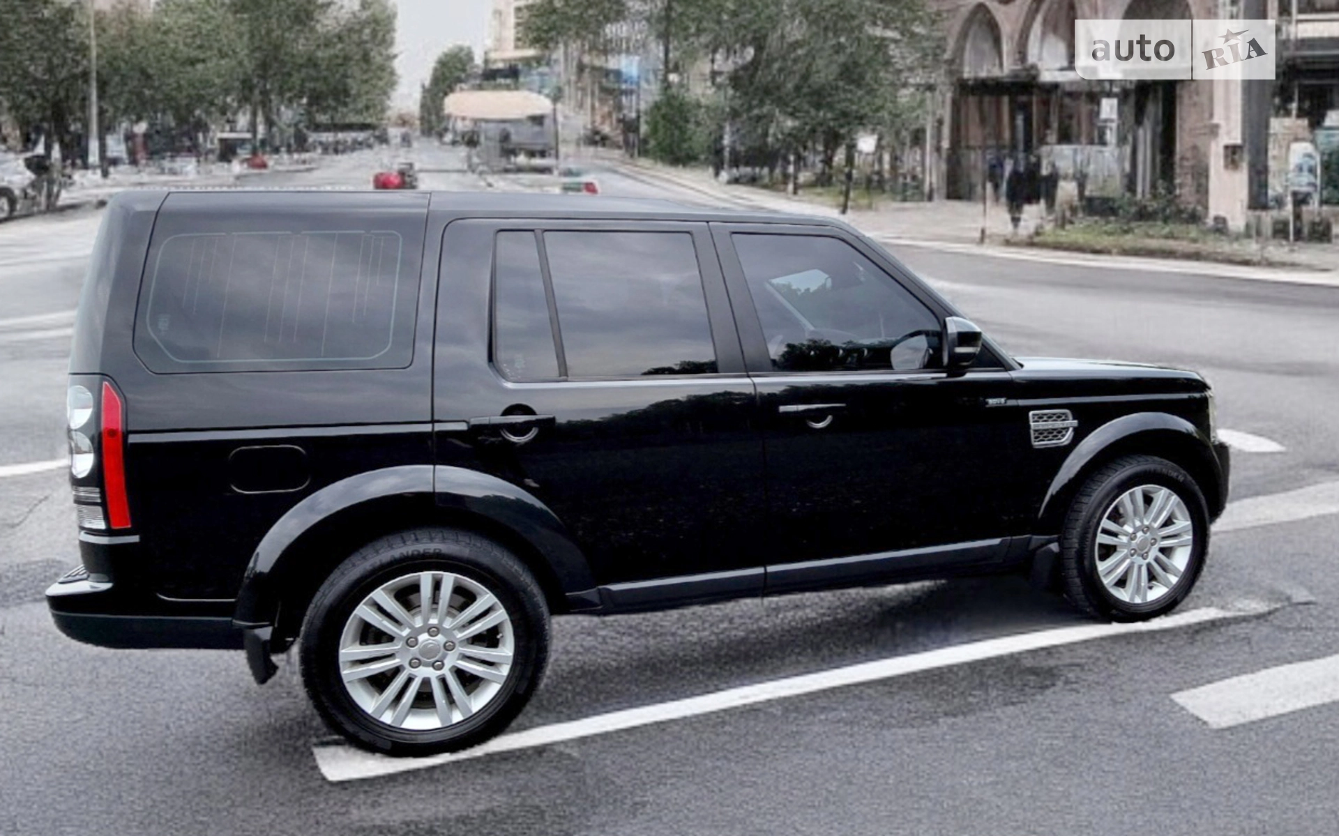 2014 Land Rover Discovery - мініатюра 2