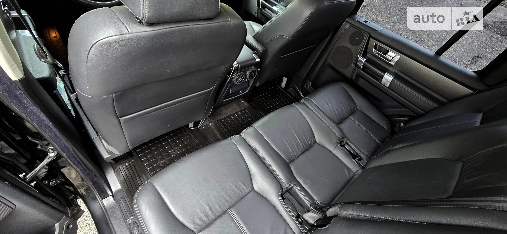 2014 Land Rover Discovery - мініатюра 14
