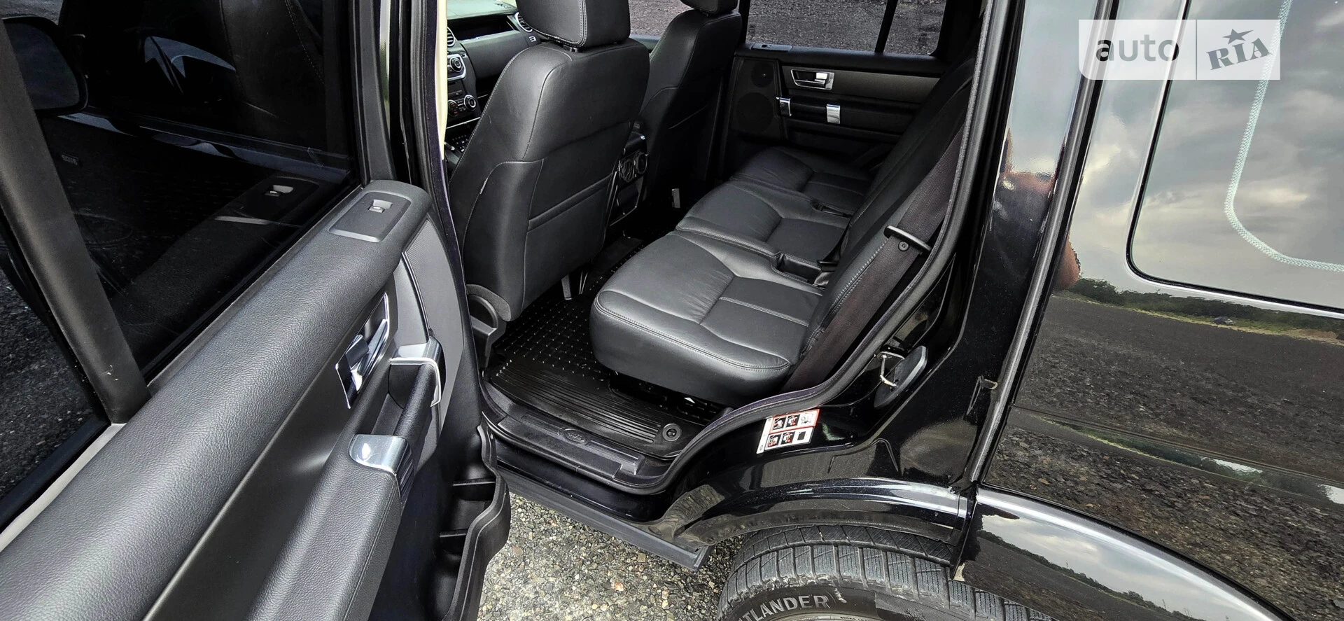 2014 Land Rover Discovery - мініатюра 15