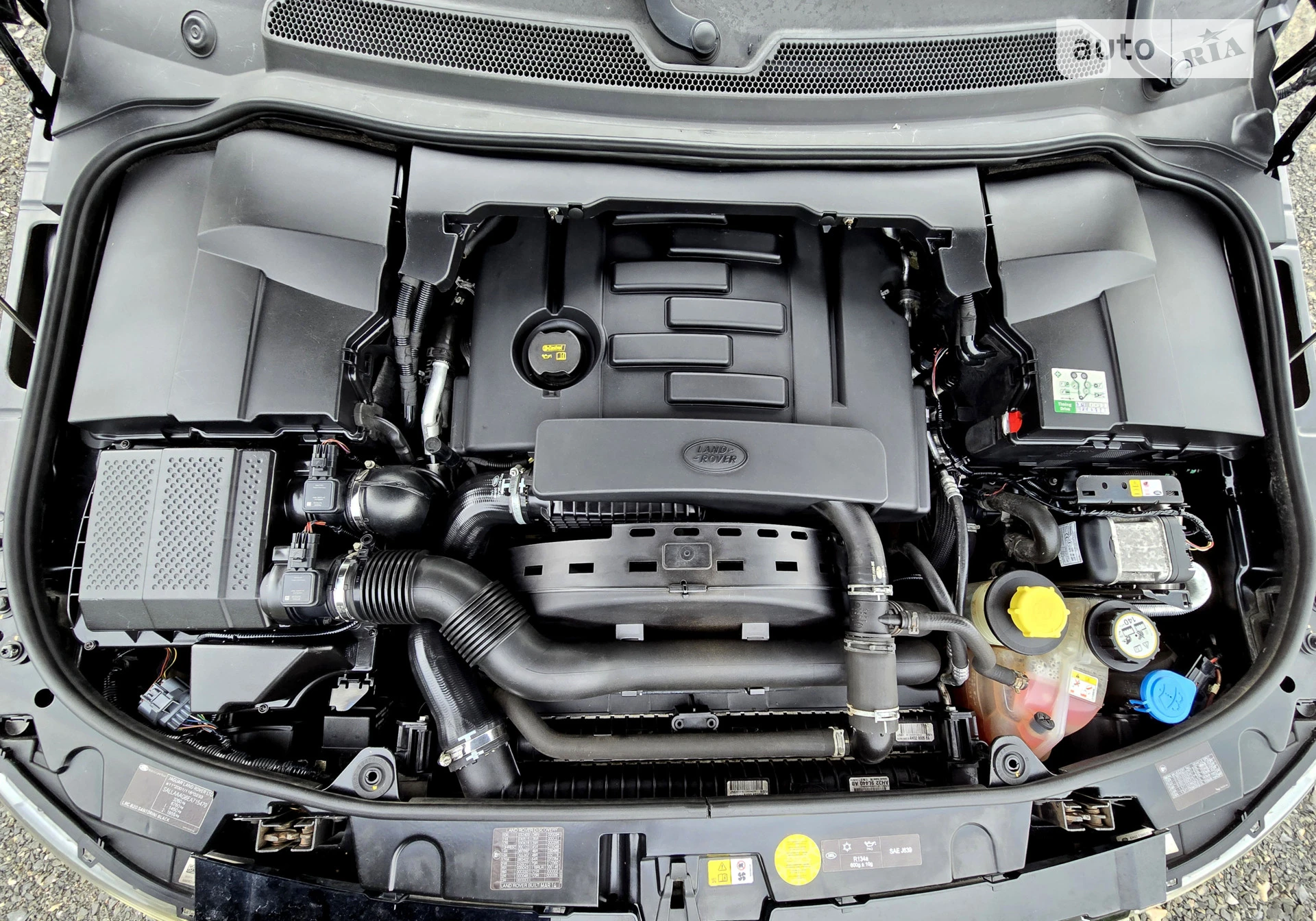 2014 Land Rover Discovery - мініатюра 32