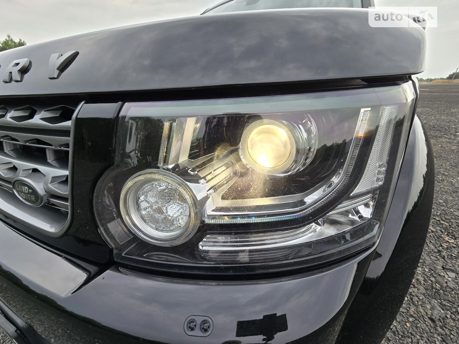 2014 Land Rover Discovery - мініатюра 34