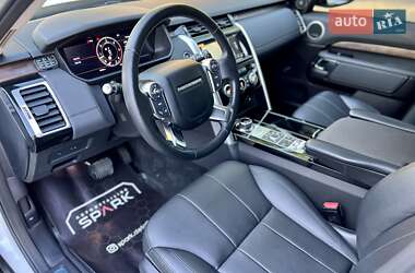 Позашляховик / Кросовер Land Rover Discovery 2018 в 
