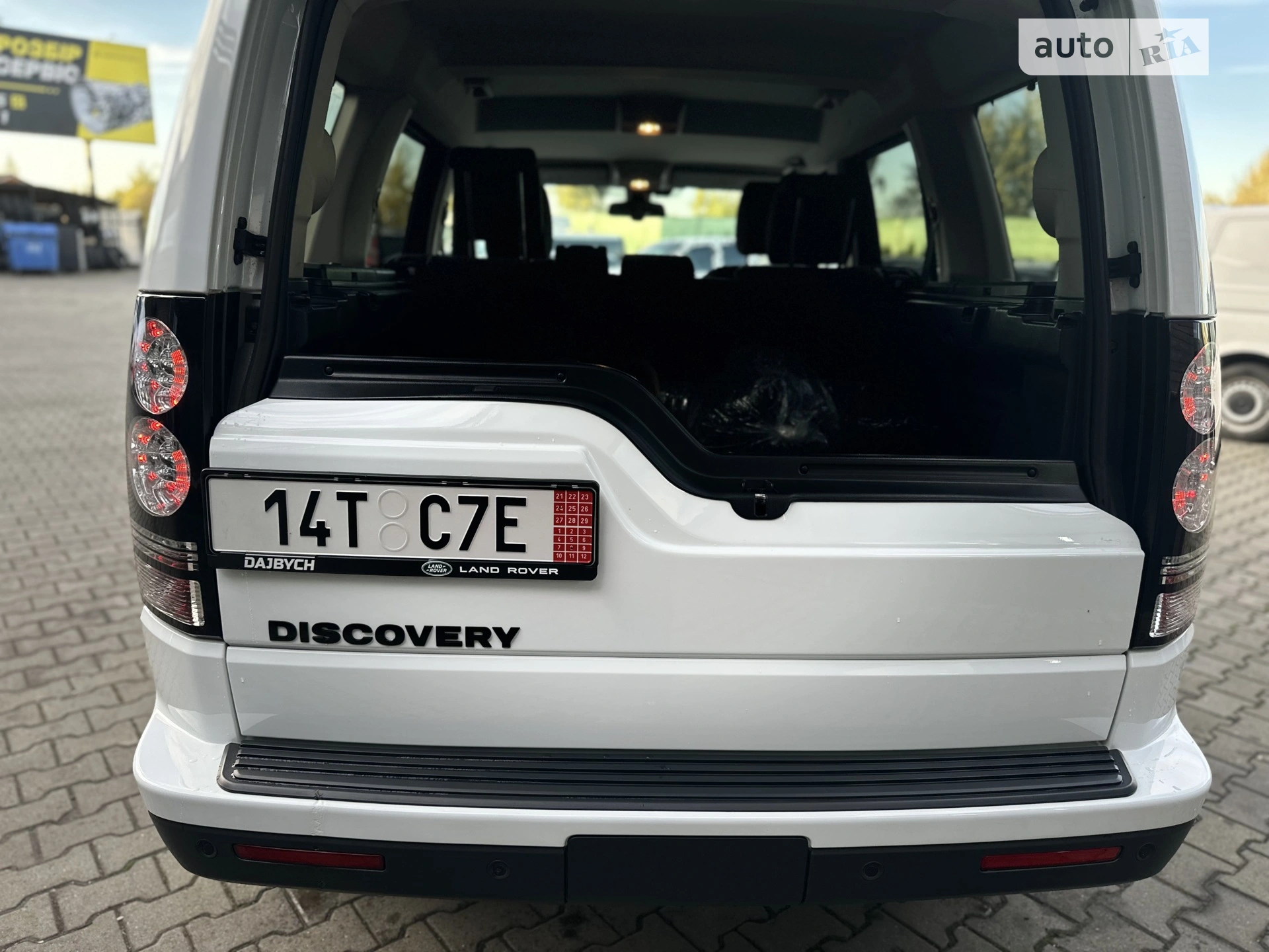 2016 Land Rover Discovery - мініатюра 20