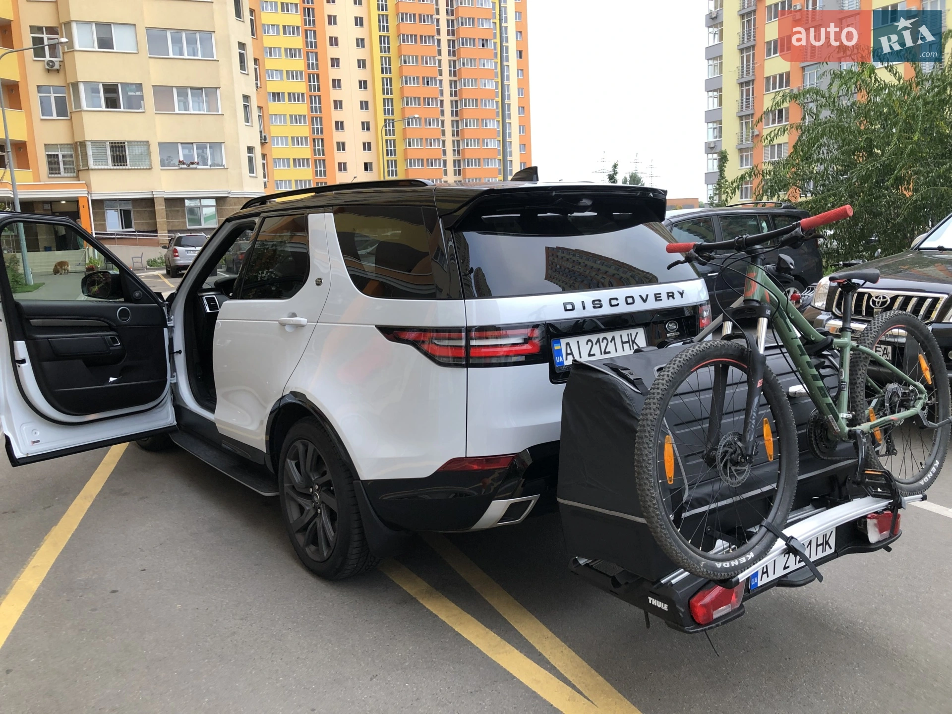 2017 Land Rover Discovery - мініатюра 9