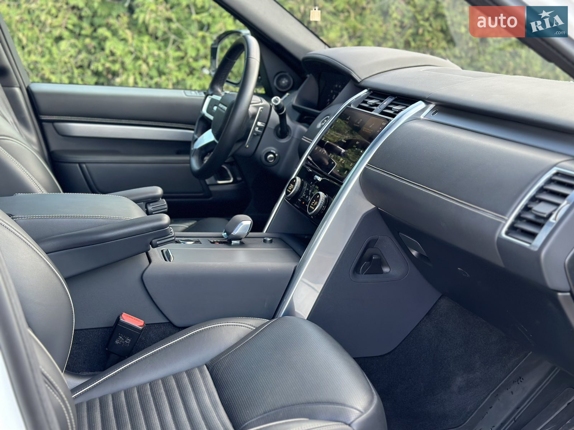2021 Land Rover Discovery - мініатюра 7