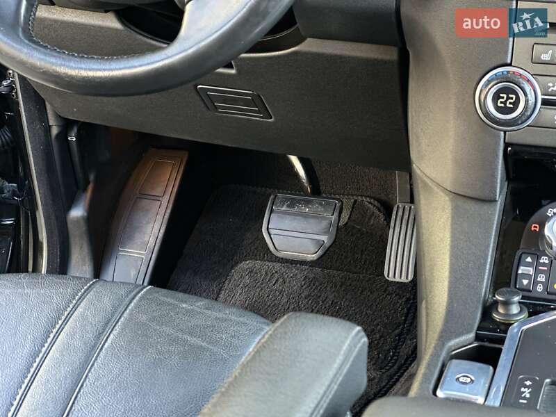 Внедорожник / Кроссовер Land Rover Discovery 2010 в Тернополе