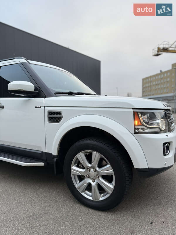 Внедорожник / Кроссовер Land Rover Discovery 2014 в Киеве
