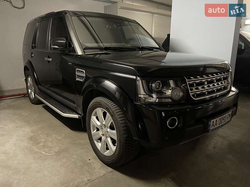 Позашляховик / Кросовер Land Rover Discovery 2015 в Києві
