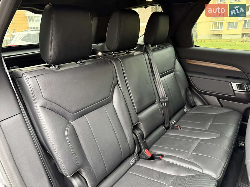 Внедорожник / Кроссовер Land Rover Discovery 2018 в Львове