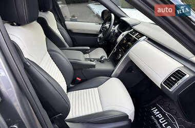 Внедорожник / Кроссовер Land Rover Discovery 2021 в 