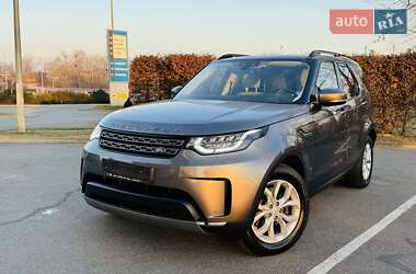 Позашляховик / Кросовер Land Rover Discovery 2018 в 