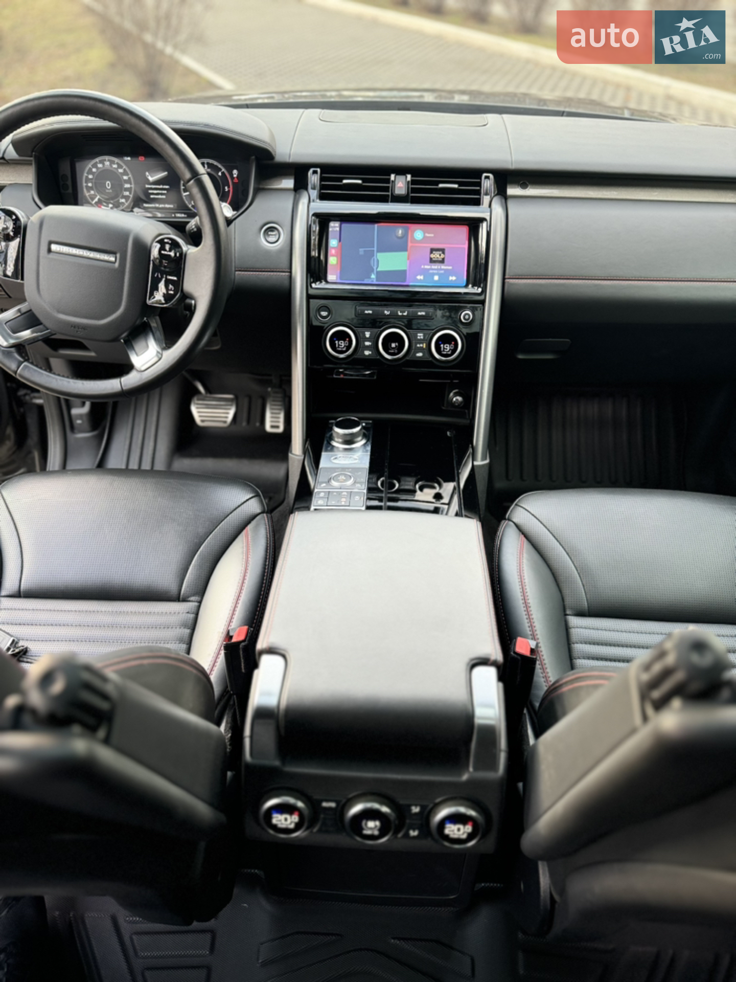 2019 Land Rover Discovery - мініатюра 37