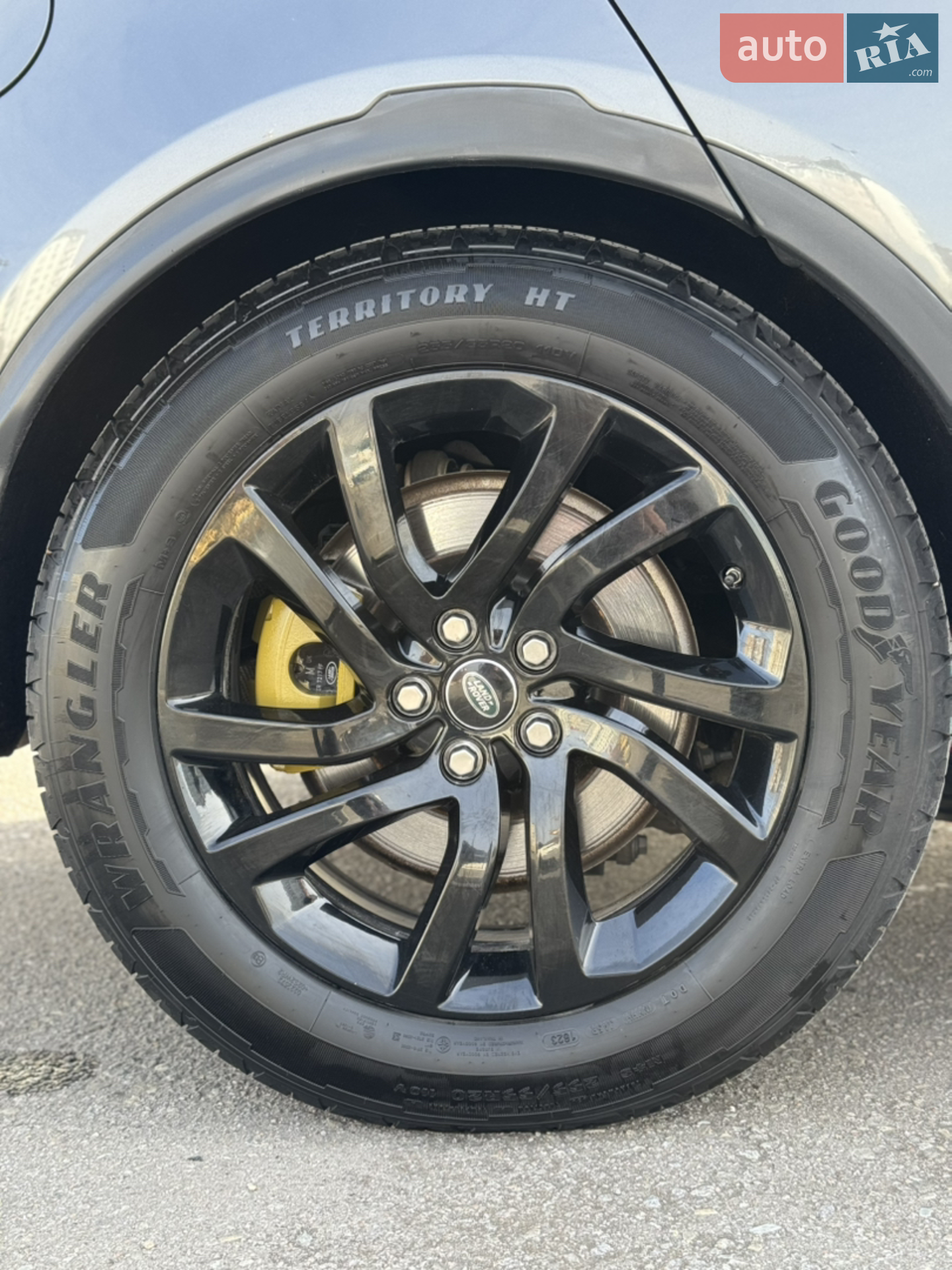 2018 Land Rover Discovery - мініатюра 15