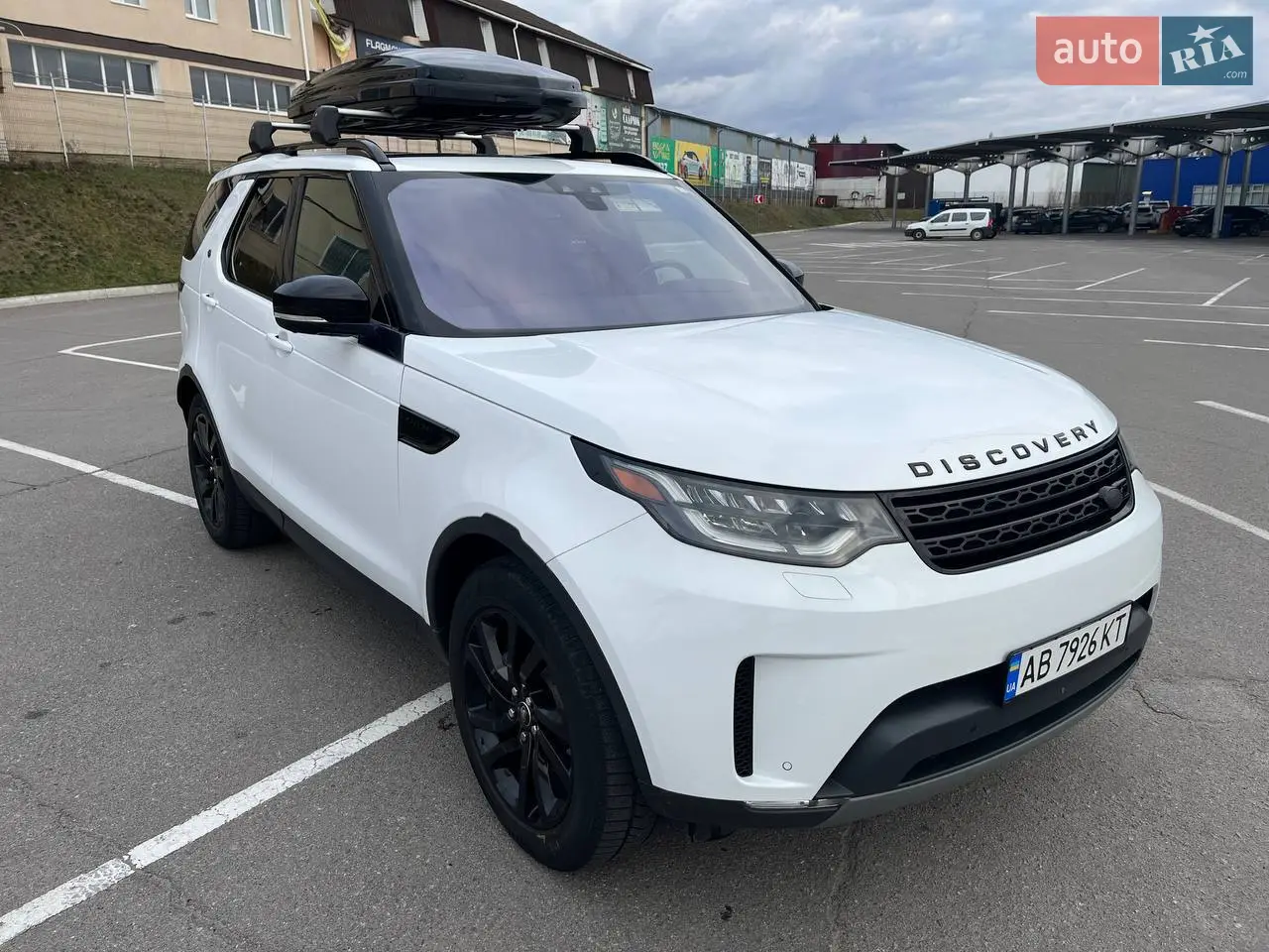 2016 Land Rover Discovery - мініатюра 64