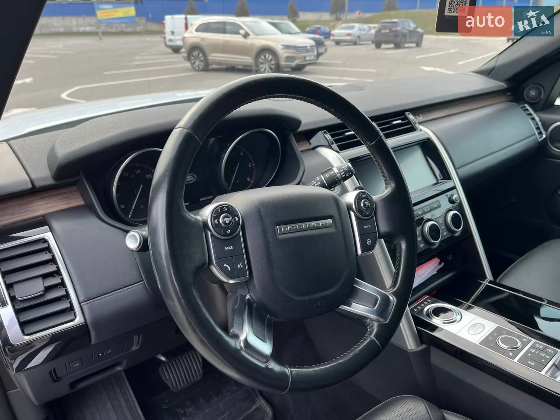 2017 Land Rover Discovery - мініатюра 27