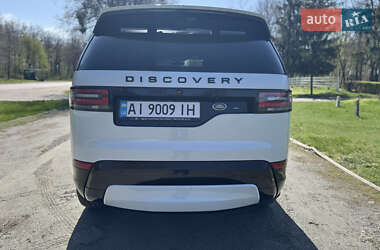 Внедорожник / Кроссовер Land Rover Discovery 2017 в 