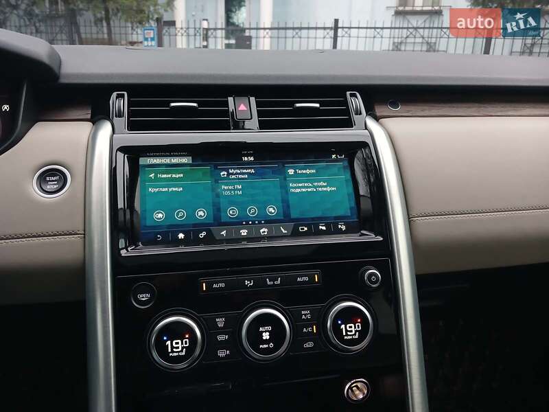 Позашляховик / Кросовер Land Rover Discovery 2019 в Києві